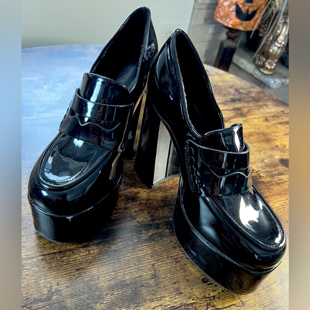 Wild Diva Black Platform Heels